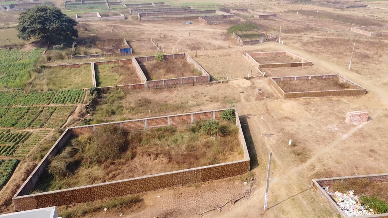 Site Progress - Housing World Plot